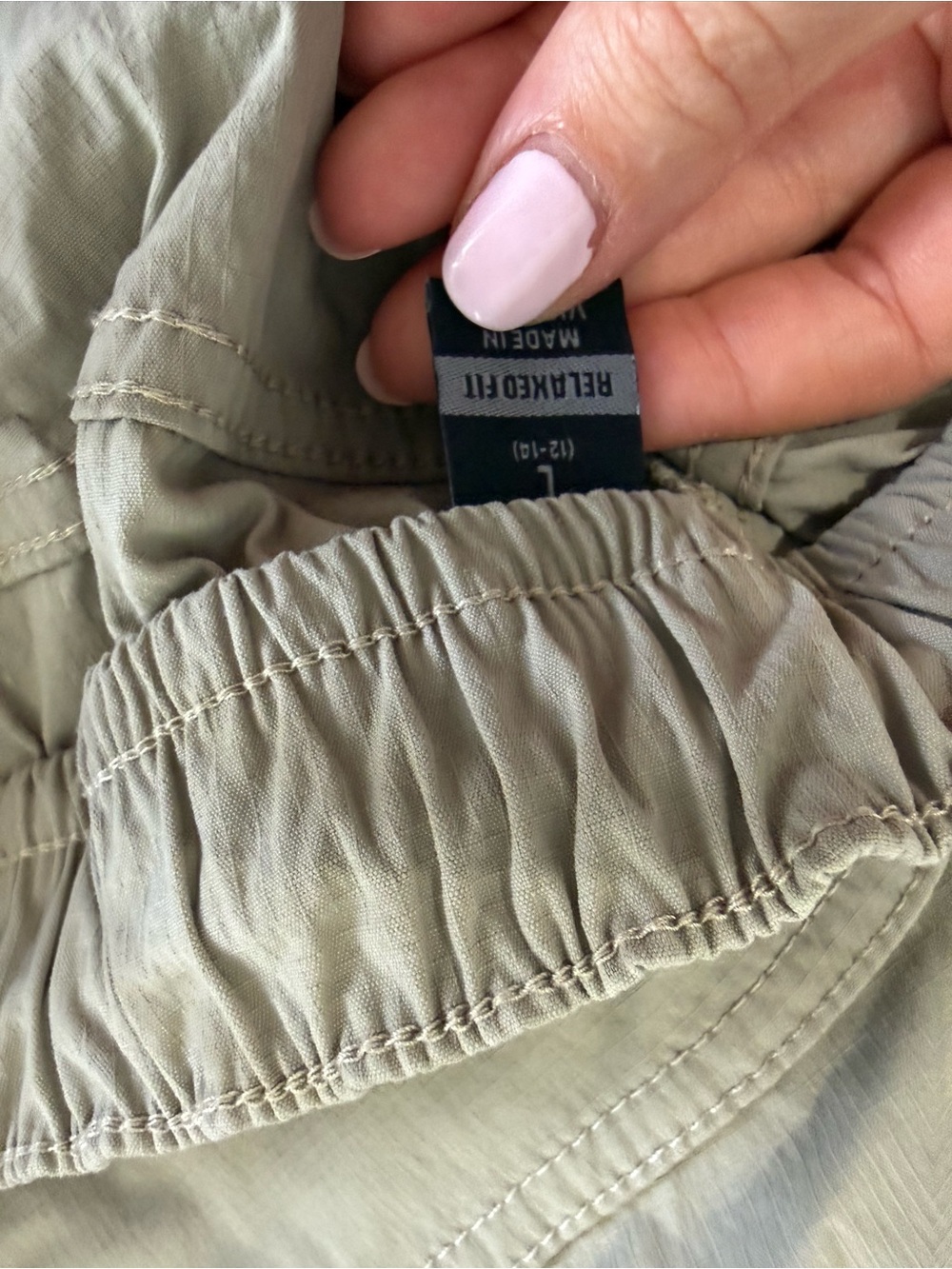 Carhartt Tan Women’s Cargo Shorts - Picture 3 of 3